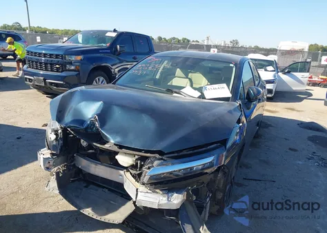 2018 Honda Clarity Plug-In Hybrid Touring z USA, uszkodzony, nr VIN JHMZC5F31JC020561